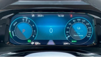 Protective glass Pixsel for dashboard VOLKSWAGEN MULTIVAN T7 - 10“ 2021 -