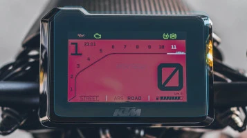 Protective glass Pixsel for moto speedometer KTM Brabus 1500 R 6.8“