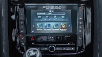 Protective glass Pixsel for lower monitor INFINITI QX80 - 9“ 2018 - 2021