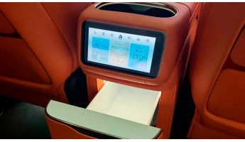 Protective glass Pixsel for rear climate-control LINK & CO 900 - 7.3“ 2025 -